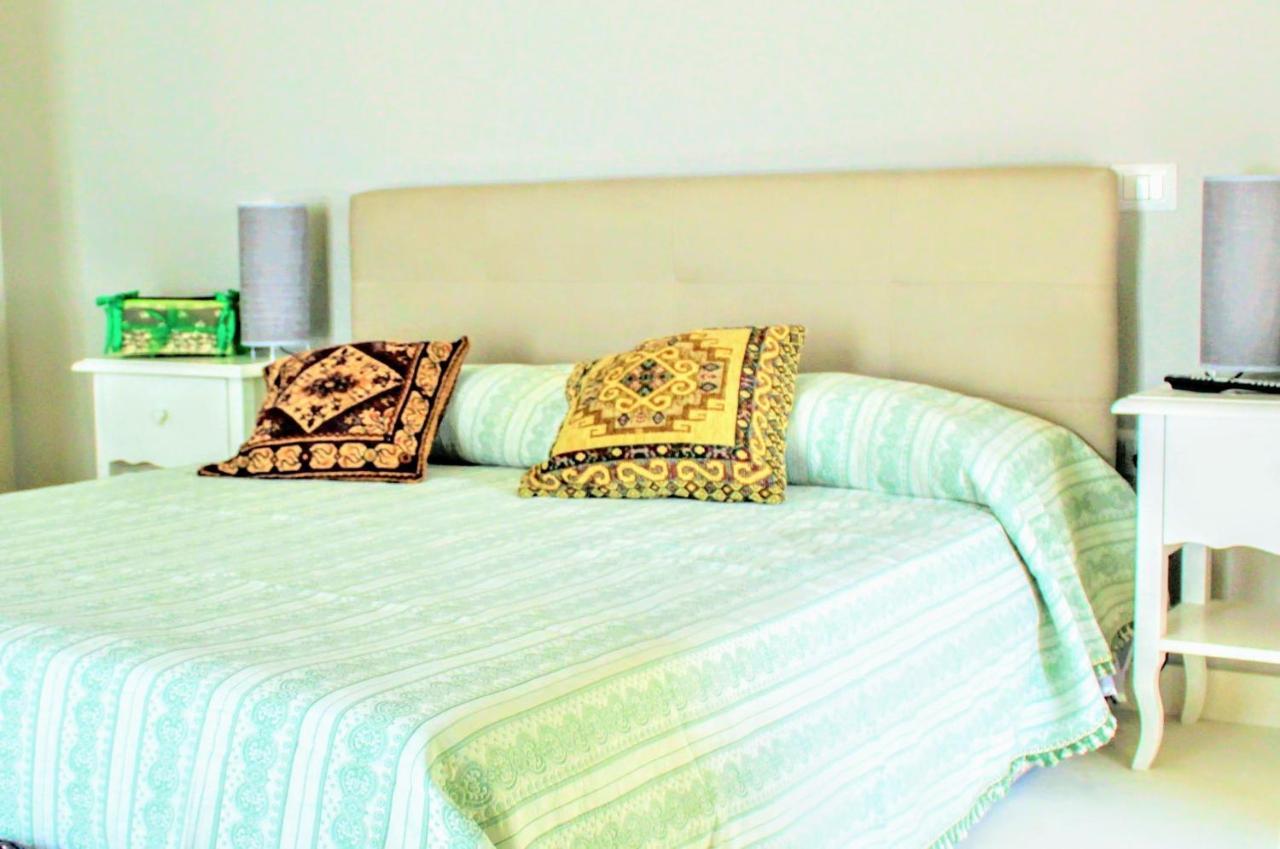 Dimora Vico Dei Nohi Bed & Breakfast เลชเช ภายนอก รูปภาพ