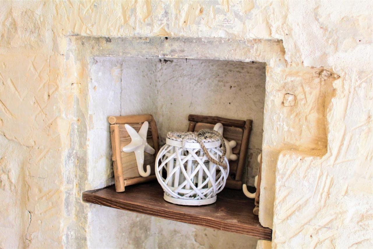 Dimora Vico Dei Nohi Bed & Breakfast เลชเช ภายนอก รูปภาพ